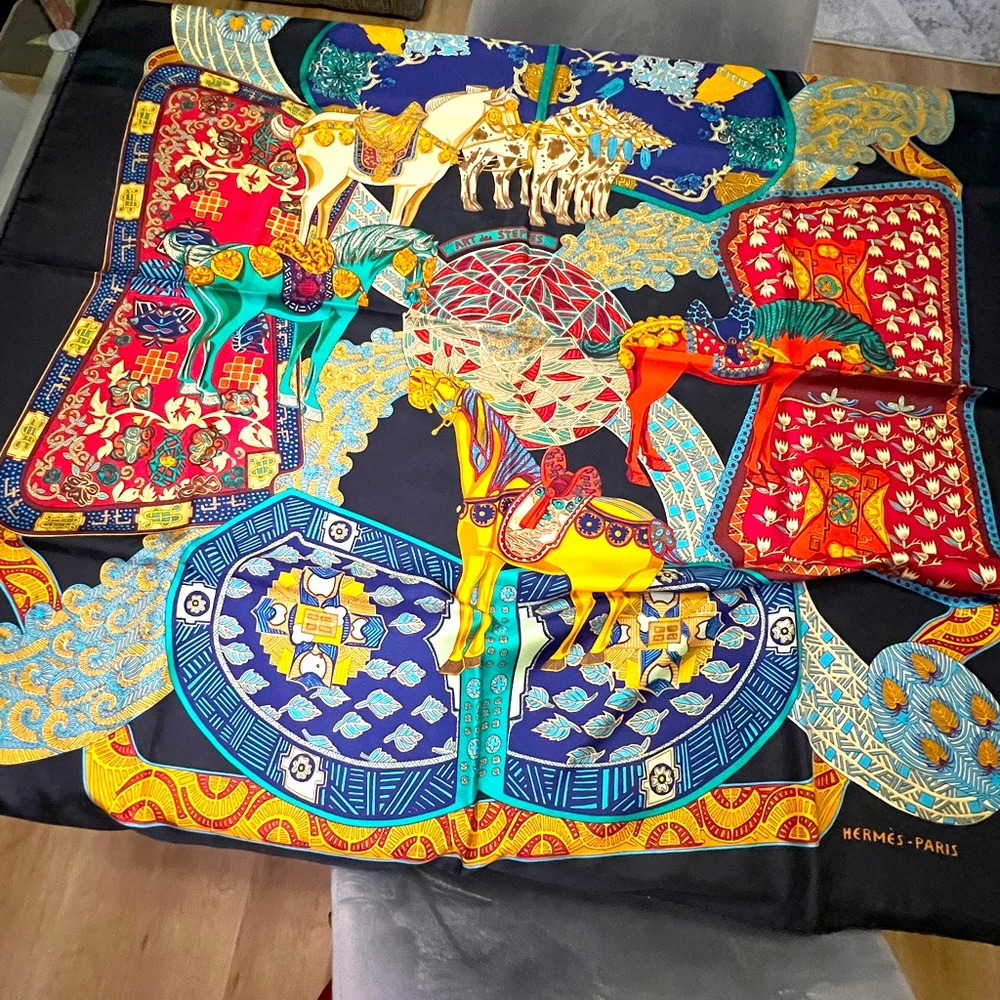 Hermès scarf